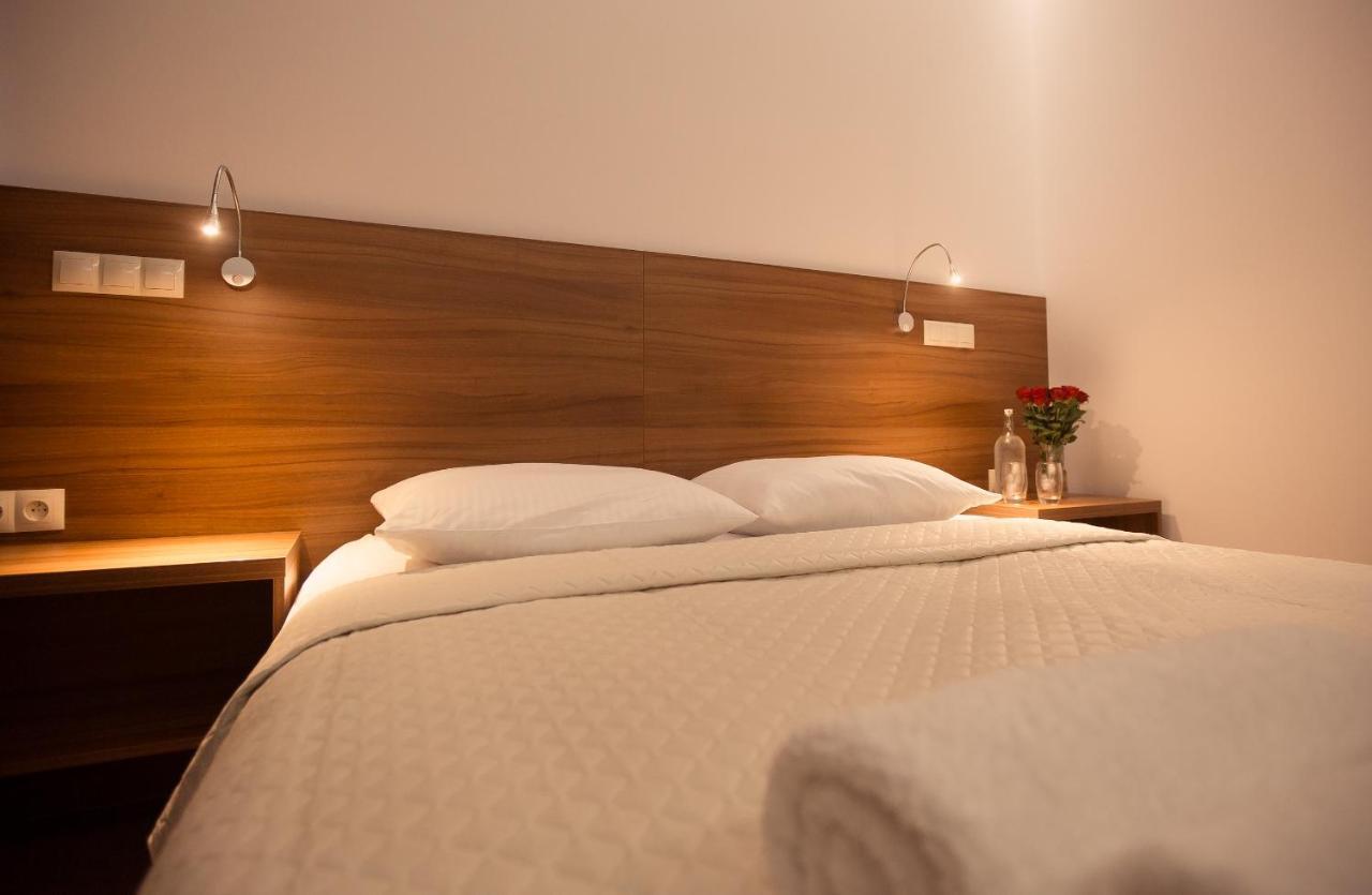 Hotel Rubin Stara Blotnica Экстерьер фото